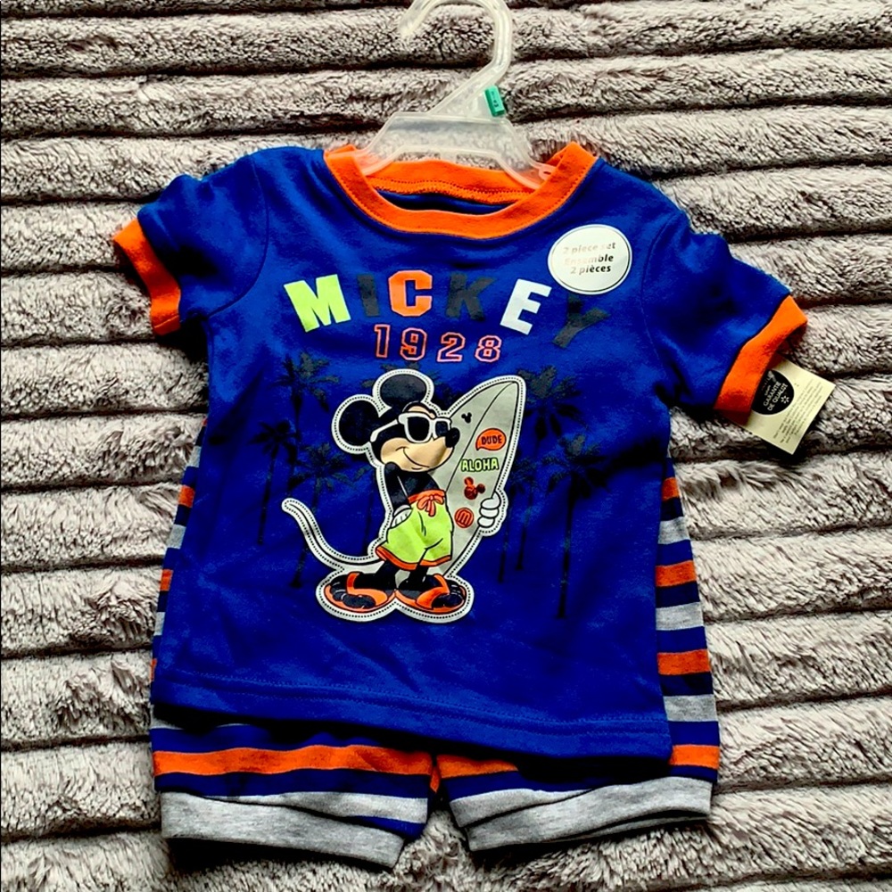 Disney baby 2 piece set